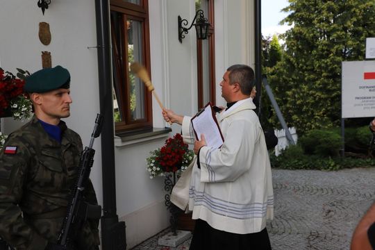 Uroczystość odsłonięcia tablicy pamiątkowej w Mokremlipiu [ZDJĘCIA]