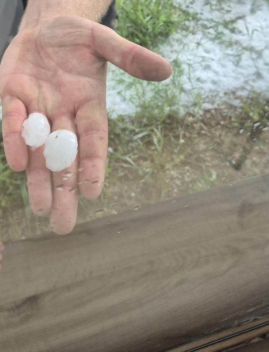 Burze z gradem przeszły przez gminę Nielisz [ZDJĘCIA]