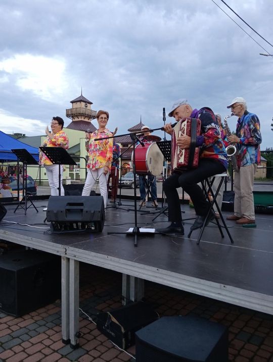 Łaszczów: "Niedzielny wieczór na ludową nutę" [ZDJĘCIA]