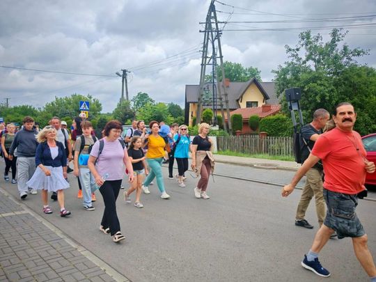 Piesza Pielgrzymka Diecezji Zamojsko-Lubaczowskiej na Jasną Górę z postojem w gminie Biłgoraj.