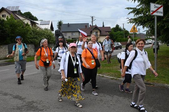 Piesza Pielgrzymka Diecezji Zamojsko-Lubaczowskiej na Jasną Górę z postojem w gminie Biłgoraj.