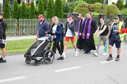 Piesza Pielgrzymka Diecezji Zamojsko-Lubaczowskiej na Jasną Górę z postojem w gminie Biłgoraj.