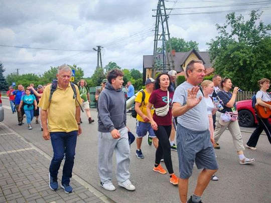 Piesza Pielgrzymka Diecezji Zamojsko-Lubaczowskiej na Jasną Górę z postojem w gminie Biłgoraj.