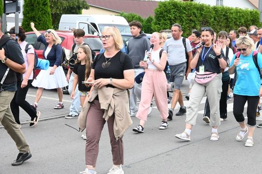 Piesza Pielgrzymka Diecezji Zamojsko-Lubaczowskiej na Jasną Górę z postojem w gminie Biłgoraj.