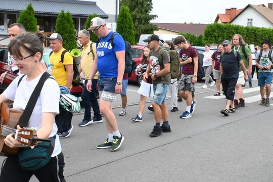 Piesza Pielgrzymka Diecezji Zamojsko-Lubaczowskiej na Jasną Górę z postojem w gminie Biłgoraj.