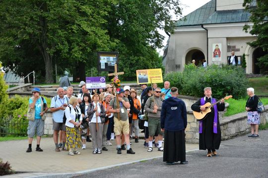 Piesza Pielgrzymka Diecezji Zamojsko-Lubaczowskiej na Jasną Górę z postojem w gminie Biłgoraj.