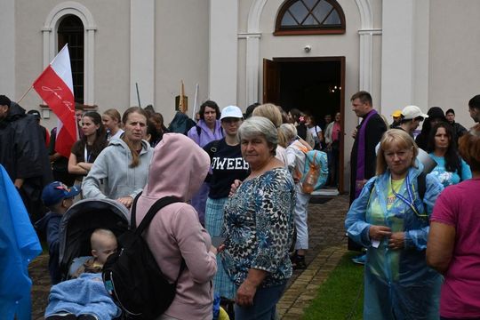 Piesza Pielgrzymka Diecezji Zamojsko-Lubaczowskiej na Jasną Górę z postojem w gminie Biłgoraj.