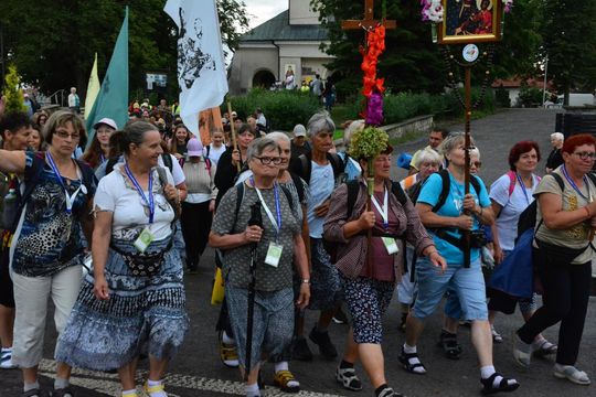 Piesza Pielgrzymka Diecezji Zamojsko-Lubaczowskiej na Jasną Górę z postojem w gminie Biłgoraj.