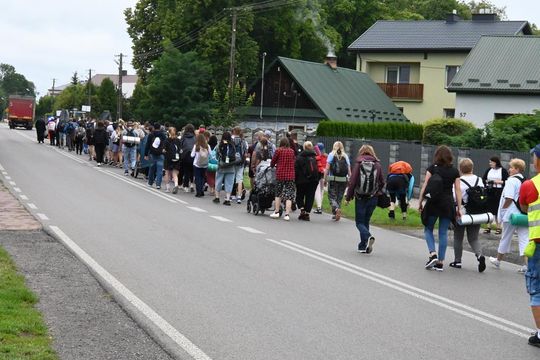 Piesza Pielgrzymka Diecezji Zamojsko-Lubaczowskiej na Jasną Górę z postojem w gminie Biłgoraj.
