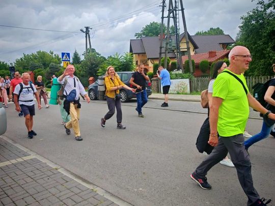 Piesza Pielgrzymka Diecezji Zamojsko-Lubaczowskiej na Jasną Górę z postojem w gminie Biłgoraj.
