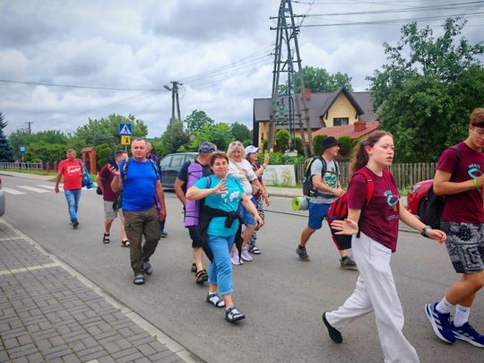 Piesza Pielgrzymka Diecezji Zamojsko-Lubaczowskiej na Jasną Górę z postojem w gminie Biłgoraj.