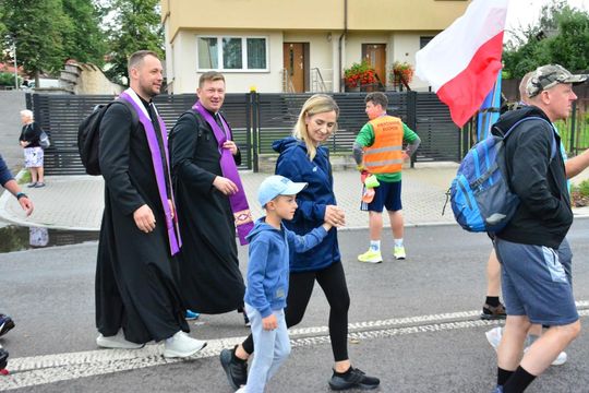Piesza Pielgrzymka Diecezji Zamojsko-Lubaczowskiej na Jasną Górę z postojem w gminie Biłgoraj.