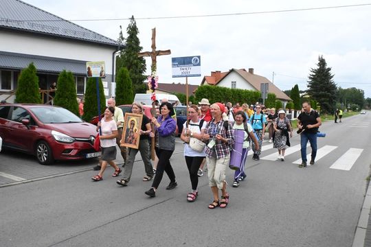 Piesza Pielgrzymka Diecezji Zamojsko-Lubaczowskiej na Jasną Górę z postojem w gminie Biłgoraj.