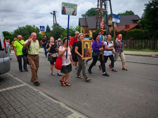 Piesza Pielgrzymka Diecezji Zamojsko-Lubaczowskiej na Jasną Górę z postojem w gminie Biłgoraj.