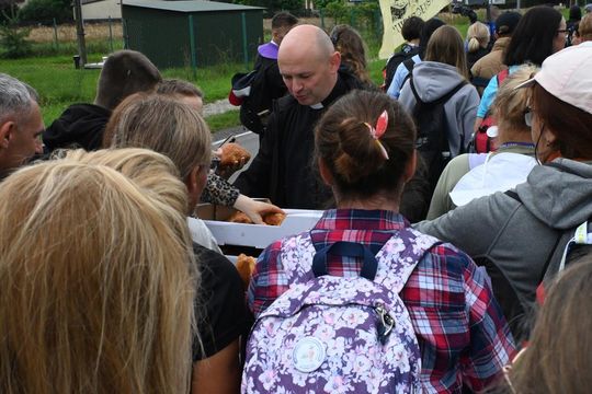 Piesza Pielgrzymka Diecezji Zamojsko-Lubaczowskiej na Jasną Górę z postojem w gminie Biłgoraj.