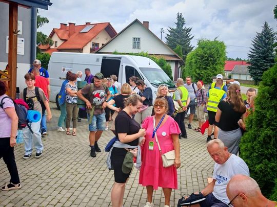Piesza Pielgrzymka Diecezji Zamojsko-Lubaczowskiej na Jasną Górę z postojem w gminie Biłgoraj.