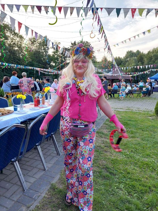 Jedziemy po Mariolkę. W Michalowie będzie wesele w stylu PRL-u [ZDJĘCIA CZ. 1]