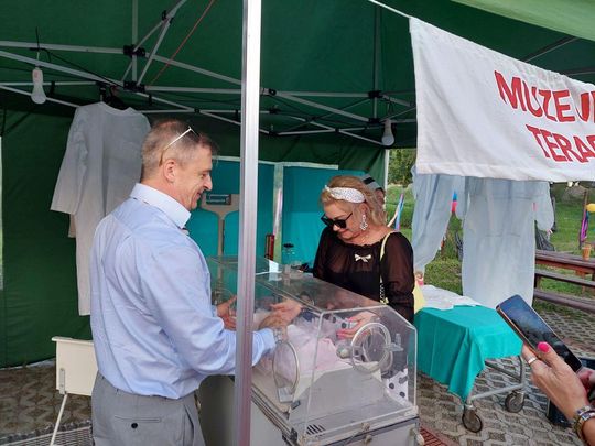 Jedziemy po Mariolkę. W Michalowie będzie wesele w stylu PRL-u [ZDJĘCIA CZ. 1]