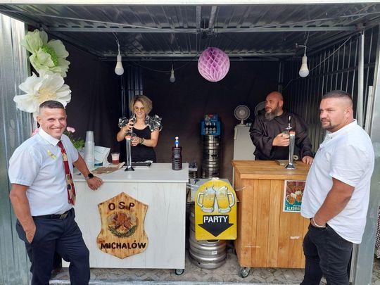 Jedziemy po Mariolkę. W Michalowie będzie wesele w stylu PRL-u [ZDJĘCIA CZ. 1]