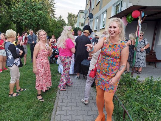 Jedziemy po Mariolkę. W Michalowie będzie wesele w stylu PRL-u [ZDJĘCIA CZ. 1]