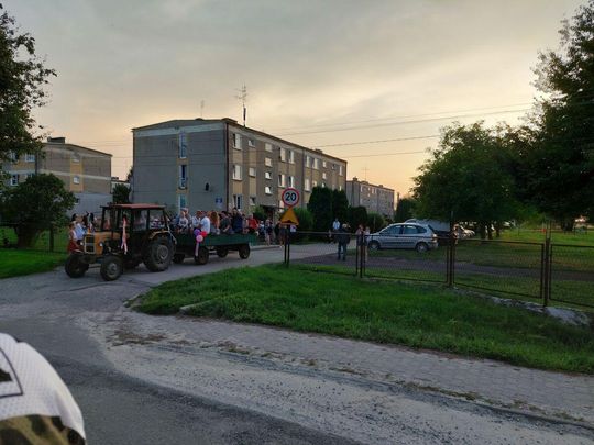 Jedziemy po Mariolkę. W Michalowie będzie wesele w stylu PRL-u [ZDJĘCIA CZ. 1]