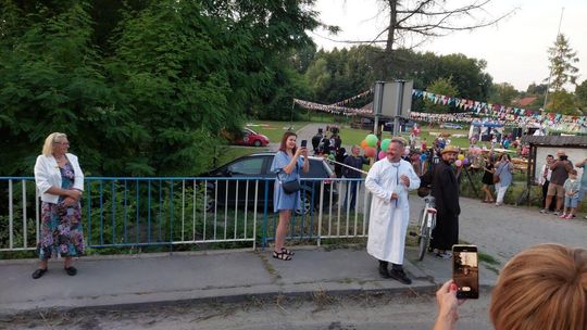 Jedziemy po Mariolkę. W Michalowie będzie wesele w stylu PRL-u [ZDJĘCIA CZ. 1]