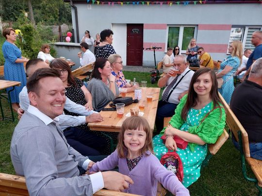 Zenek i Mariolka zostali małżeństwem. Wesele w stylu PRL w Michalowie [ZDJĘCIA cz. 2]