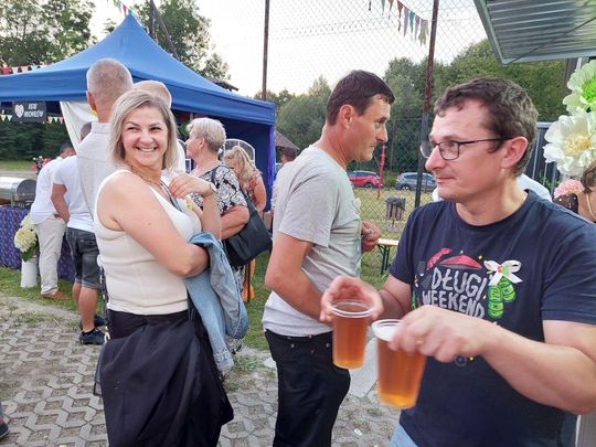 Zenek i Mariolka zostali małżeństwem. Wesele w stylu PRL w Michalowie [ZDJĘCIA cz. 2]