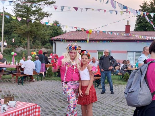 Zenek i Mariolka zostali małżeństwem. Wesele w stylu PRL w Michalowie [ZDJĘCIA cz. 2]