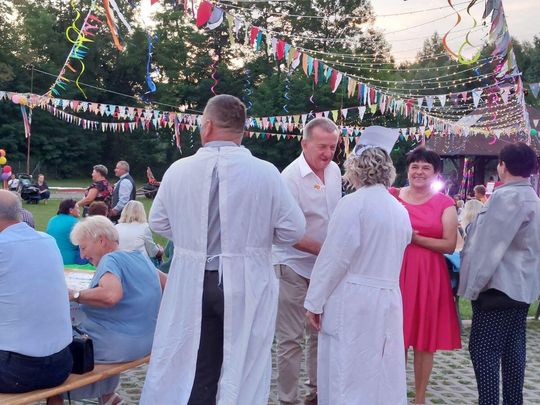 Zenek i Mariolka zostali małżeństwem. Wesele w stylu PRL w Michalowie [ZDJĘCIA cz. 2]