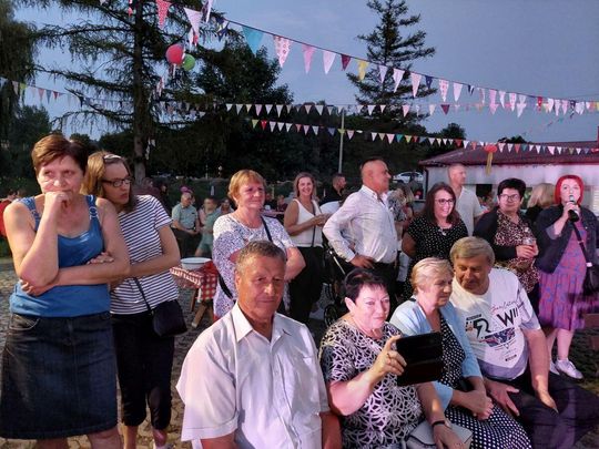 Zenek i Mariolka zostali małżeństwem. Wesele w stylu PRL w Michalowie [ZDJĘCIA cz. 2]