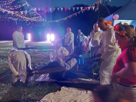 Zenek i Mariolka zostali małżeństwem. Wesele w stylu PRL w Michalowie [ZDJĘCIA cz. 2]