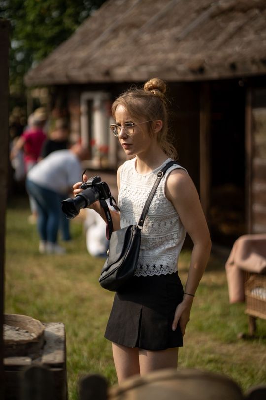 Dni Powiatu Tomaszowskiego z Marszałkiem Piłsudskim, rekonstruktorami i kabaretem OT.TO [ZDJĘCIA]