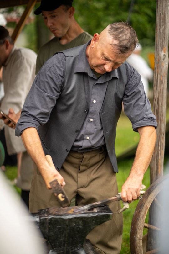 Dni Powiatu Tomaszowskiego z Marszałkiem Piłsudskim, rekonstruktorami i kabaretem OT.TO [ZDJĘCIA]