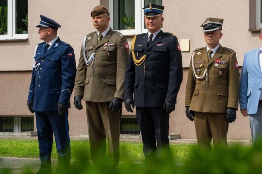 Dni Powiatu Tomaszowskiego z Marszałkiem Piłsudskim, rekonstruktorami i kabaretem OT.TO [ZDJĘCIA]