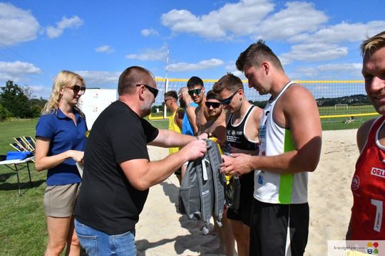 Siatkarze z Zamościa najlepsi w Chmielakowym Turnieju Plażowej Piłki Siatkowej 2025 [ZDJĘCIA]