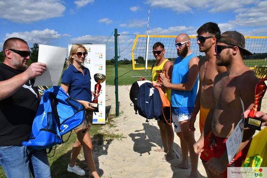 Siatkarze z Zamościa najlepsi w Chmielakowym Turnieju Plażowej Piłki Siatkowej 2025 [ZDJĘCIA]