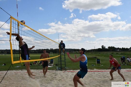 Siatkarze z Zamościa najlepsi w Chmielakowym Turnieju Plażowej Piłki Siatkowej 2025 [ZDJĘCIA]
