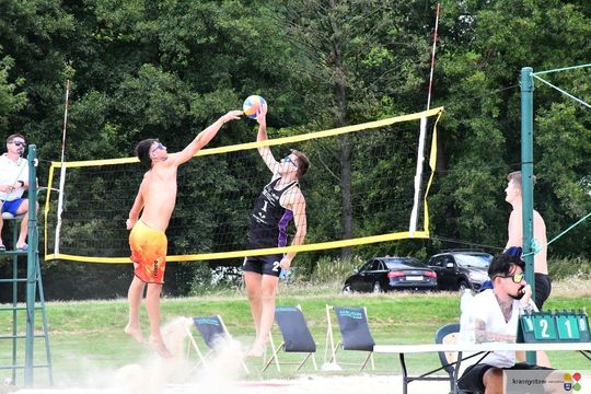 Siatkarze z Zamościa najlepsi w Chmielakowym Turnieju Plażowej Piłki Siatkowej 2025 [ZDJĘCIA]