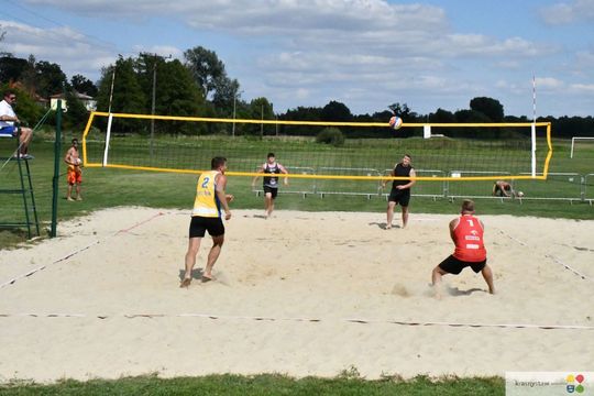 Siatkarze z Zamościa najlepsi w Chmielakowym Turnieju Plażowej Piłki Siatkowej 2025 [ZDJĘCIA]
