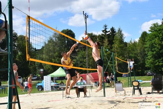 Siatkarze z Zamościa najlepsi w Chmielakowym Turnieju Plażowej Piłki Siatkowej 2025 [ZDJĘCIA]