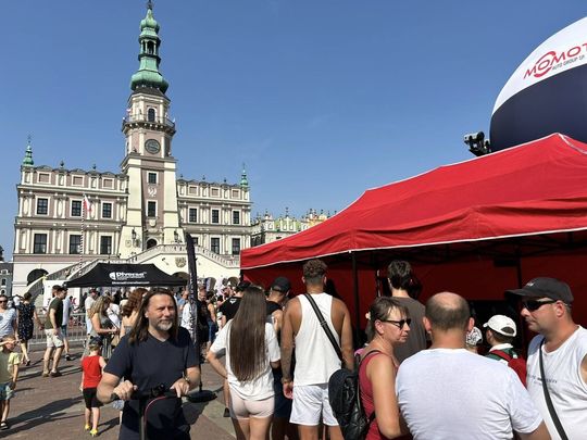 Zamość na Okrągło 2025 – motoryzacyjne święto w sercu miasta [ZDJĘCIA]