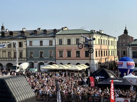 Zamość na Okrągło 2025 – motoryzacyjne święto w sercu miasta [ZDJĘCIA]