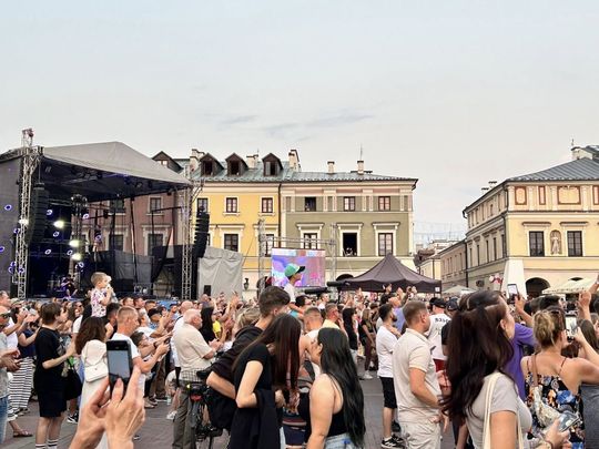 Zamość na Okrągło 2025 – motoryzacyjne święto w sercu miasta [ZDJĘCIA]