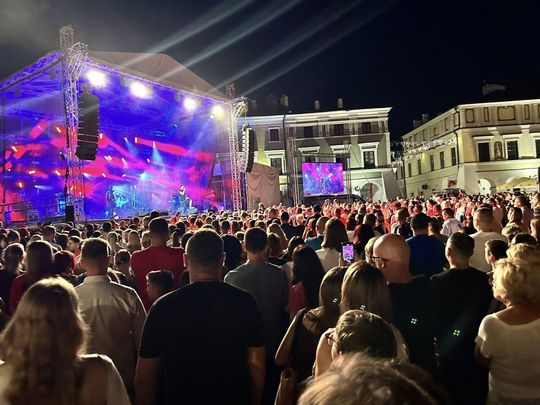 Zamość na Okrągło 2025 – motoryzacyjne święto w sercu miasta [ZDJĘCIA]