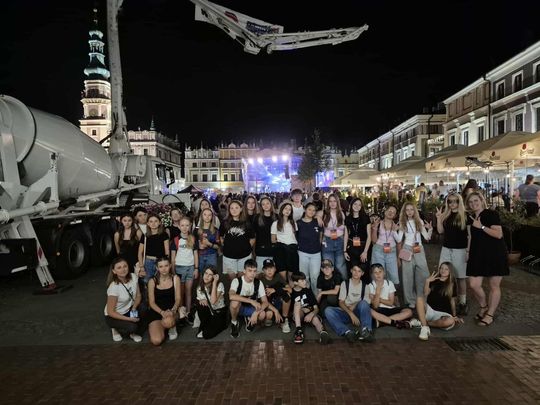 Zamość na Okrągło 2025 – motoryzacyjne święto w sercu miasta [ZDJĘCIA]