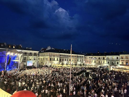 Zamość na Okrągło 2025 – motoryzacyjne święto w sercu miasta [ZDJĘCIA]