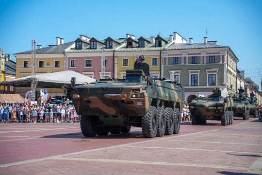 Święto Wojska Polskiego w Zamościu - galeria zdjęć Święto Wojska Polskiego w Zamościu - galeria zdjęć