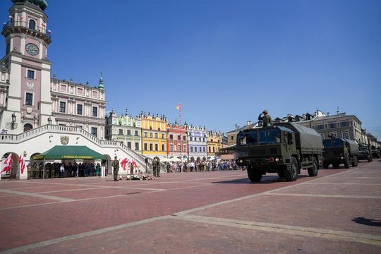 Święto Wojska Polskiego w Zamościu - galeria zdjęć Święto Wojska Polskiego w Zamościu - galeria zdjęć