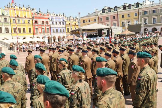 Święto Wojska Polskiego w Zamościu - galeria zdjęć Święto Wojska Polskiego w Zamościu - galeria zdjęć